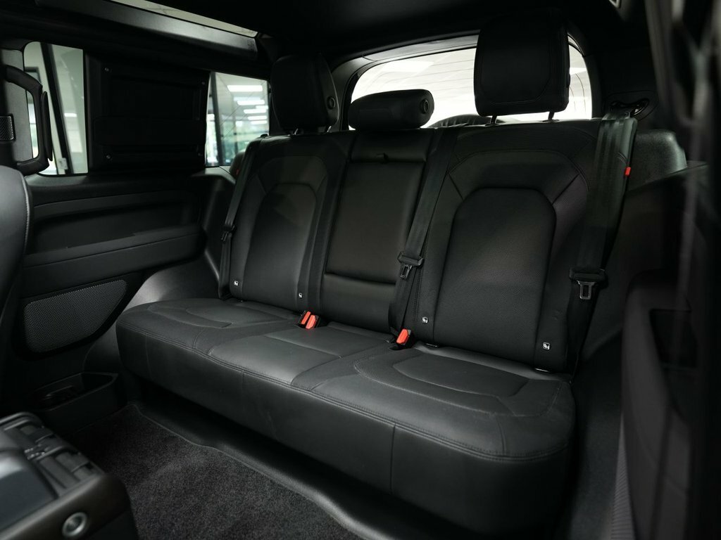 Land Rover Defender D250 Mhev Xs Edition Black #28