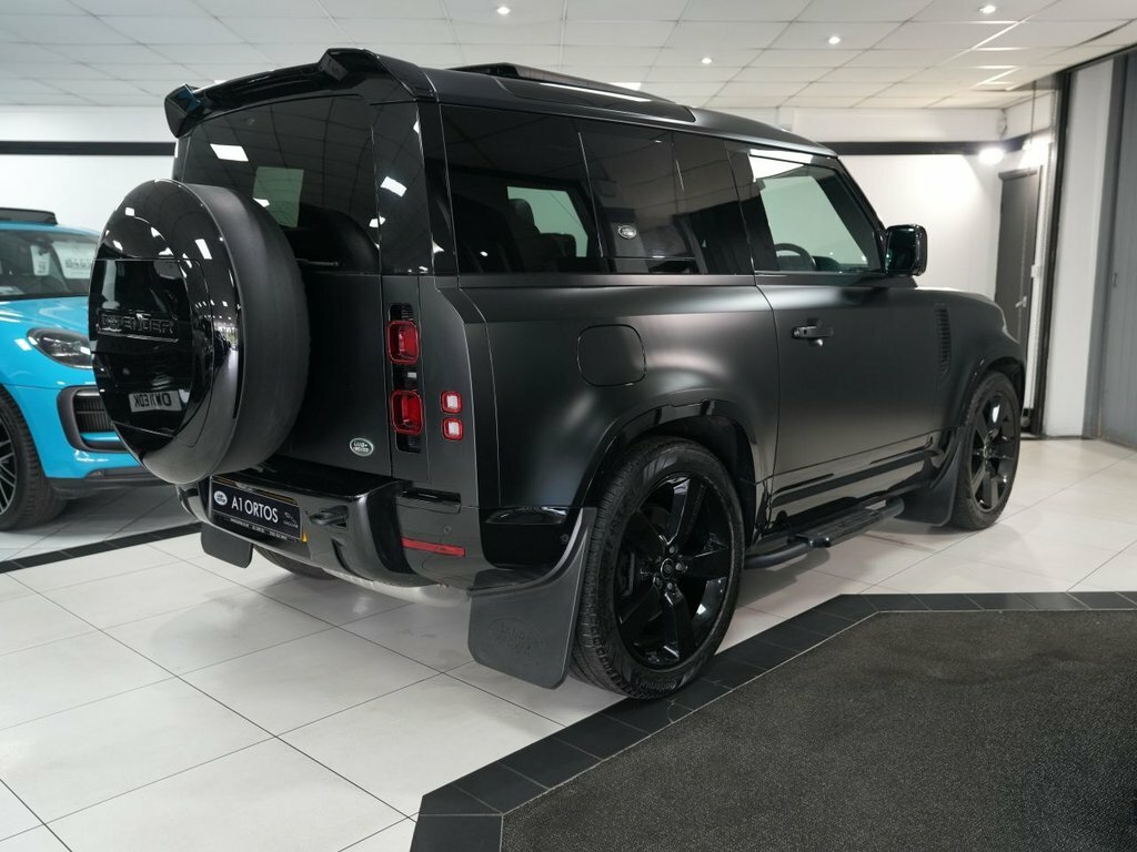 Land Rover Defender D250 Mhev Xs Edition Black #11