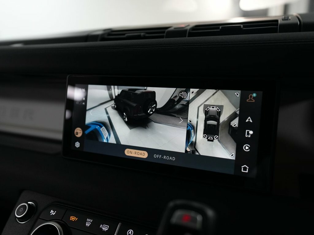 Land Rover Defender D250 Mhev Xs Edition Black #47