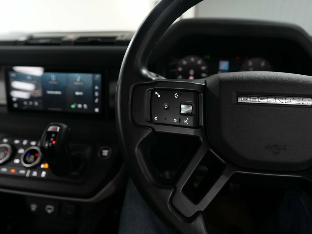Land Rover Defender D250 Mhev Xs Edition Black #30