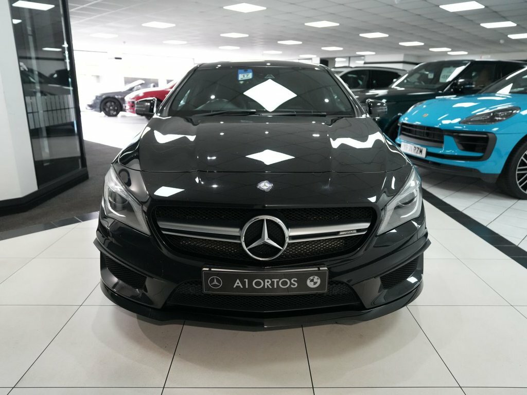 Mercedes-Benz CLA Class 2L Amg Black #2