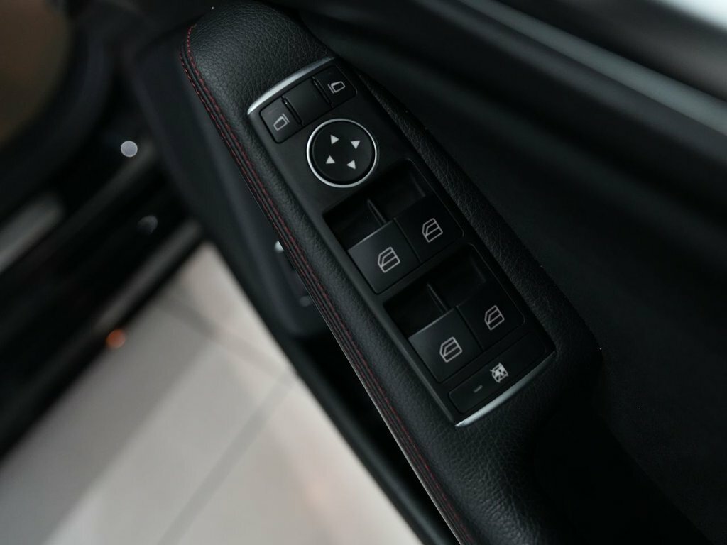 Mercedes-Benz CLA Class 220 Cdi Amg Sport Tip White #8