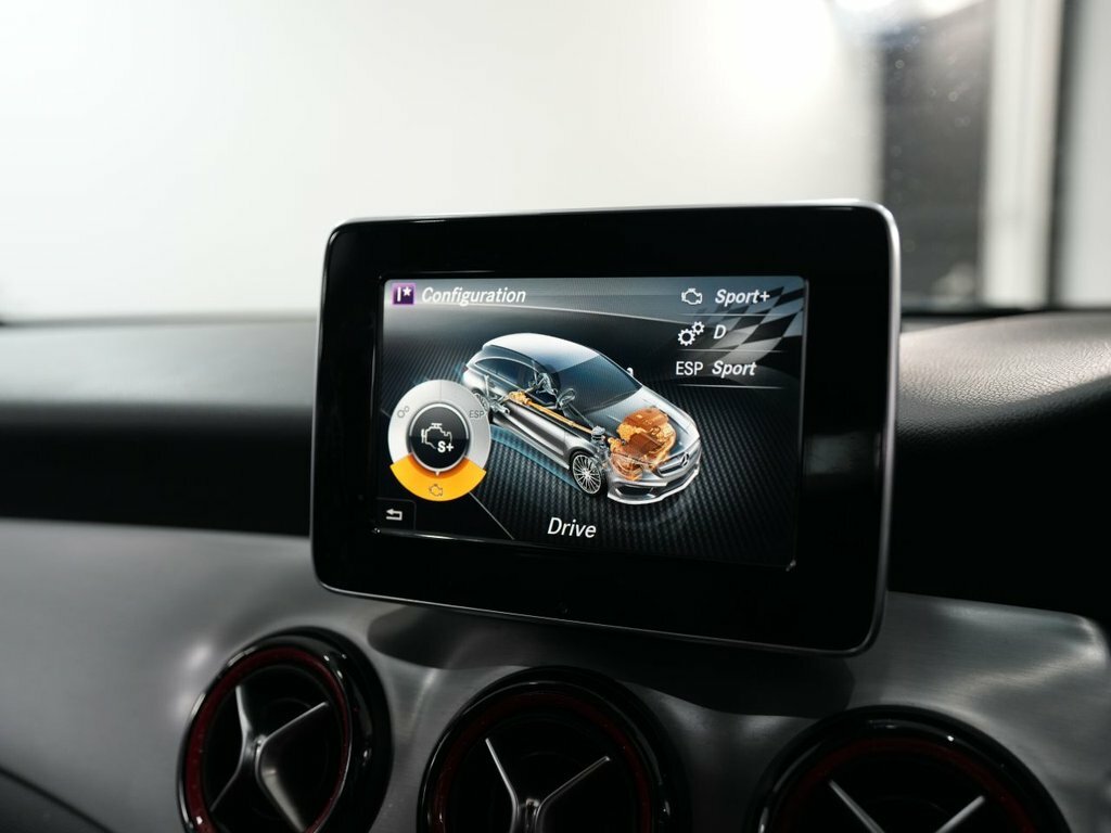 Mercedes-Benz CLA Class 220 Cdi Amg Sport Tip White #27