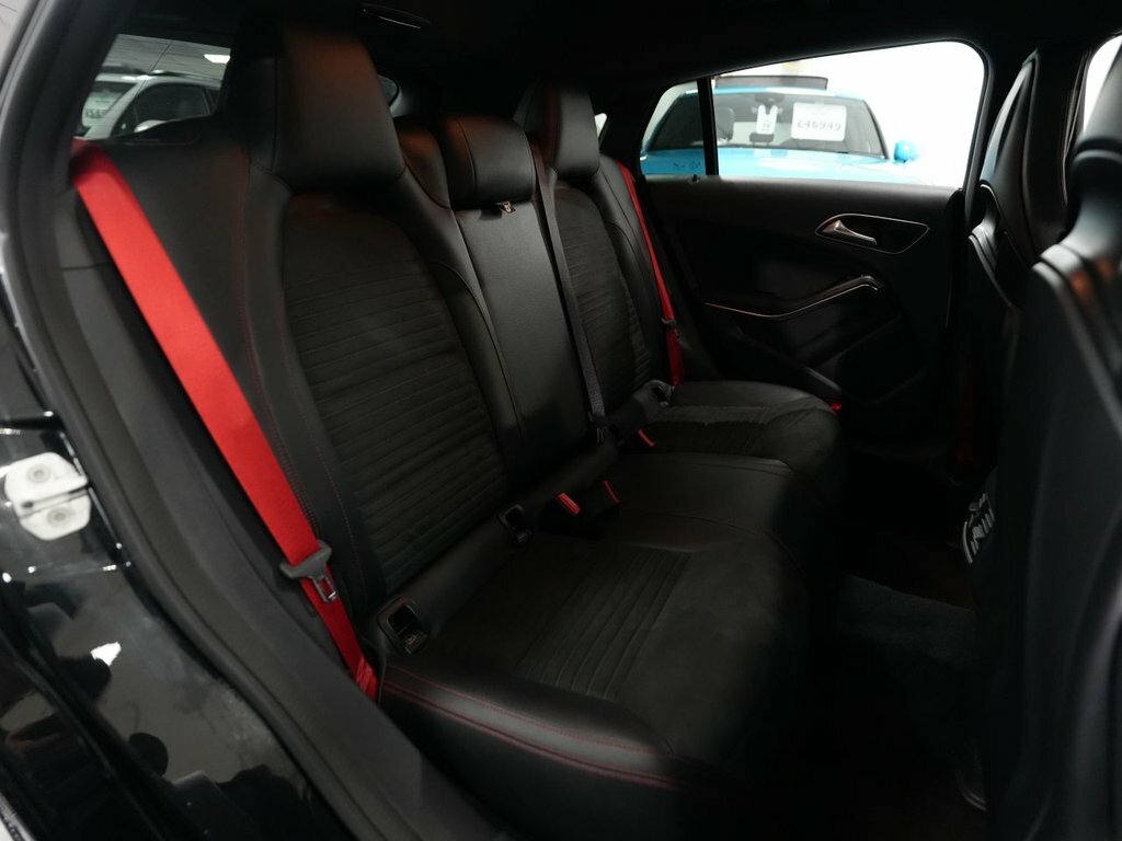 Mercedes-Benz CLA Class 220 Cdi Amg Sport Tip White #10