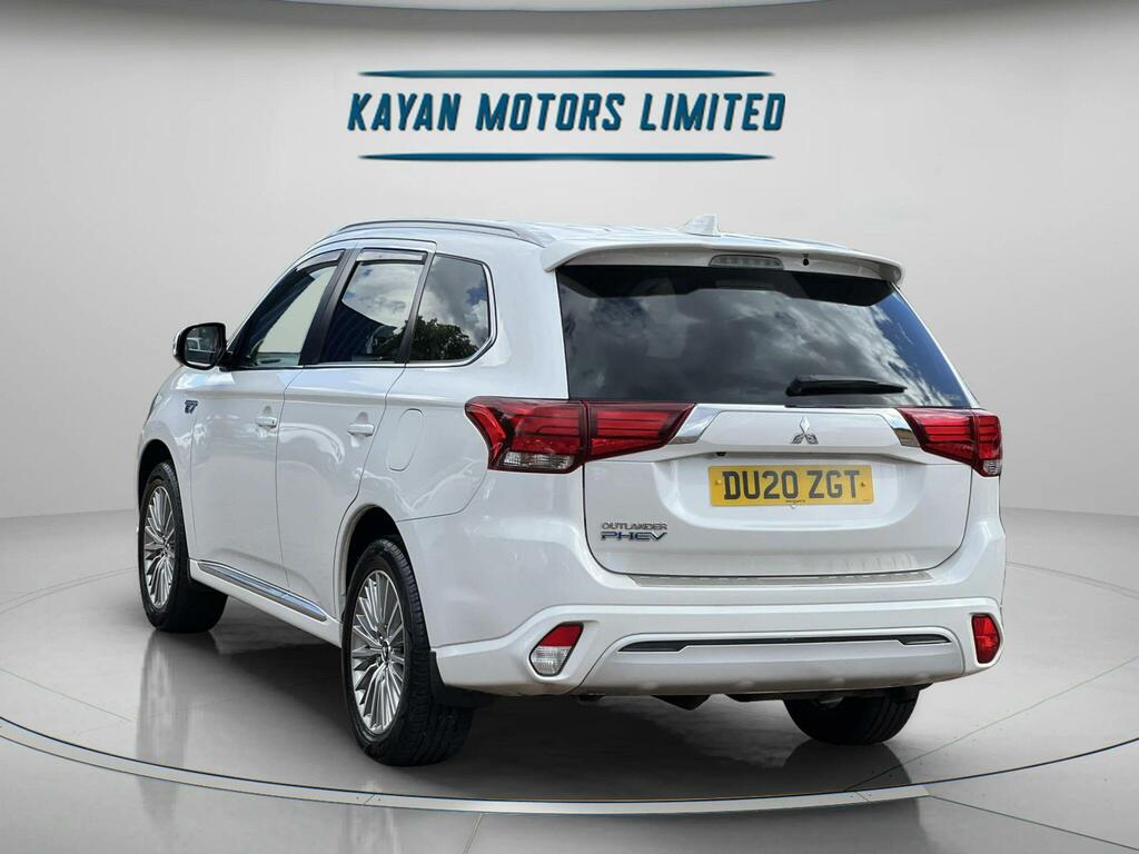 Mitsubishi Outlander 2.4H Twinmotor 13.8Kwh Design Cvt 4Wd Euro 6 Ss White #4