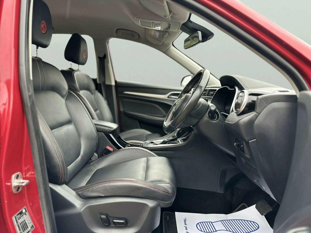 MG ZS Exclusive White #13