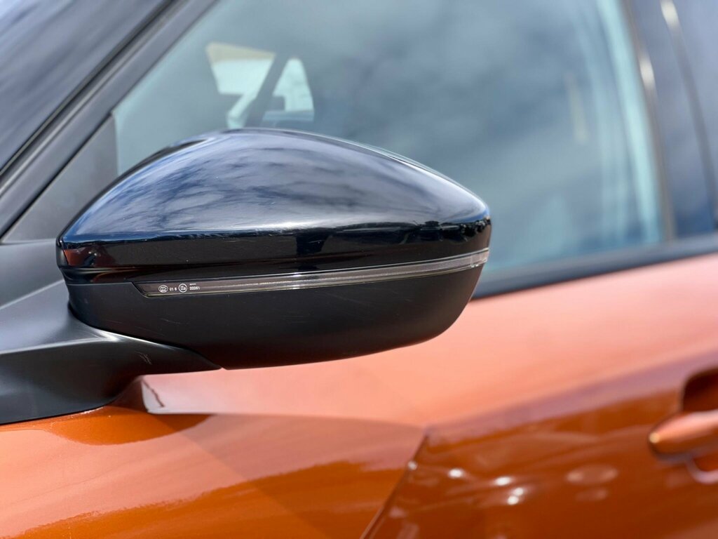 Peugeot 2008 Active Orange #29