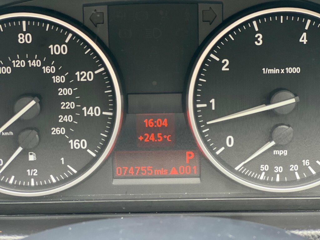BMW 3 Series 2.0 318D Se 141 Bhp Silver #32