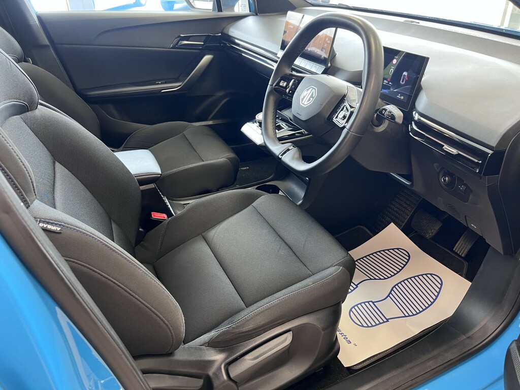 MG MG4 0 Vrt150kw Trophy Ev Long Range 64Kwh White #11