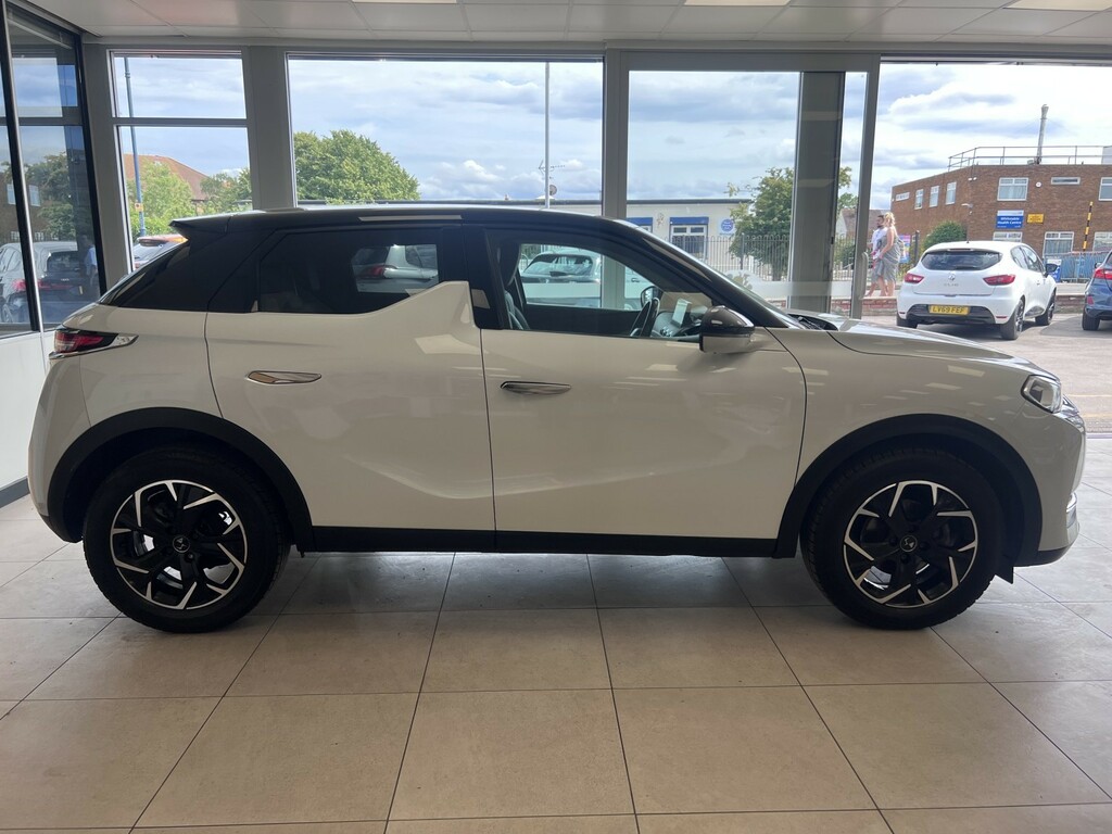 DS DS 3 Crossback Suv 1.2 Puretech Prestige 201969 GU69EXD White #4