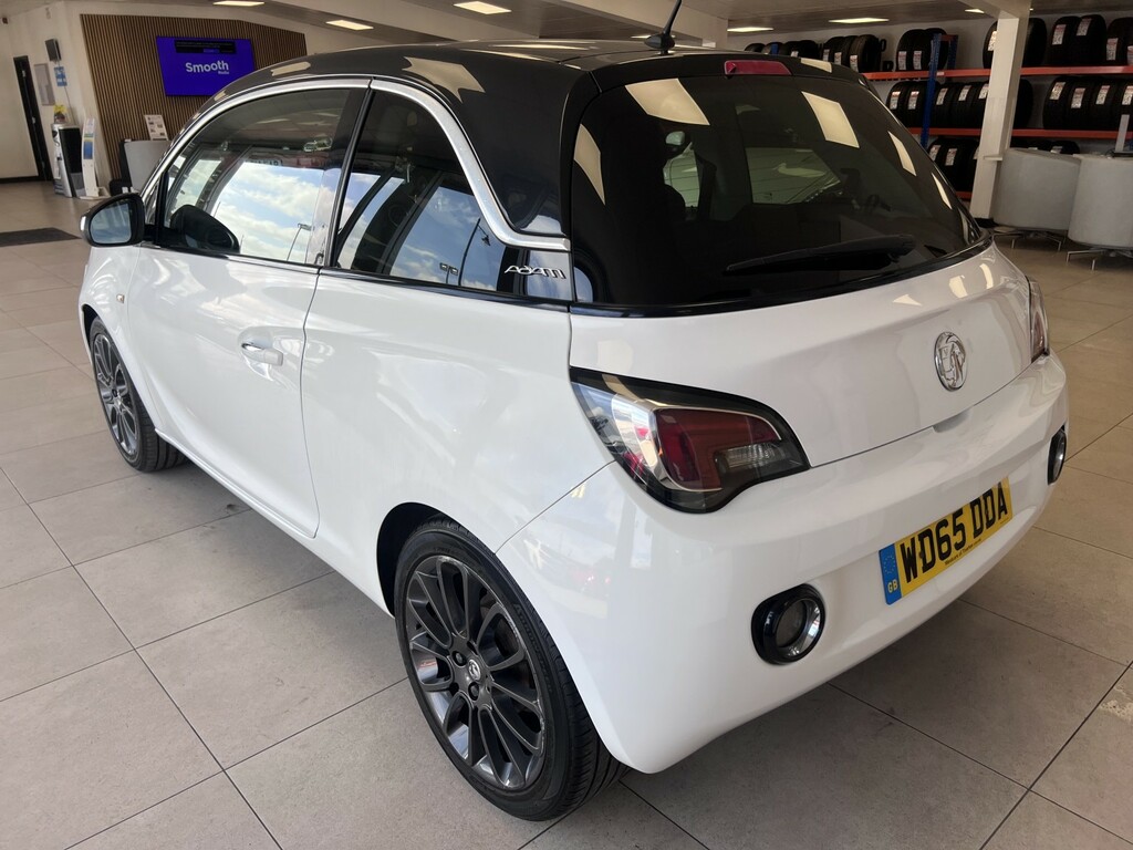 Vauxhall Adam 1.2 I Glam White #6