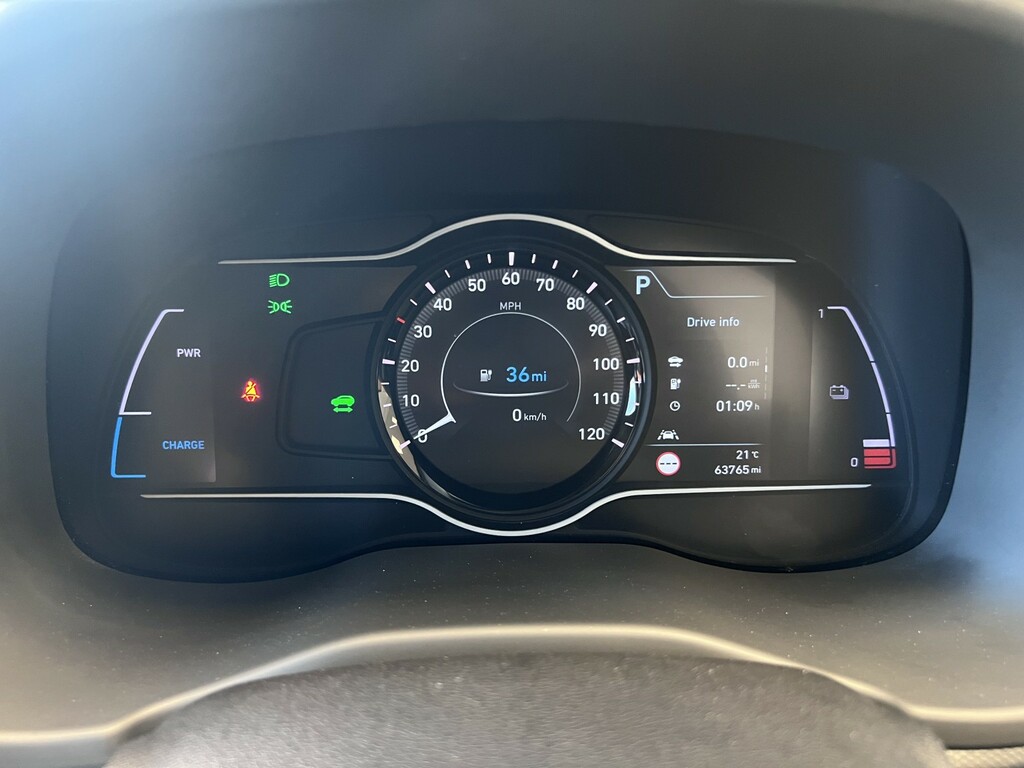 Hyundai Kona Black #15