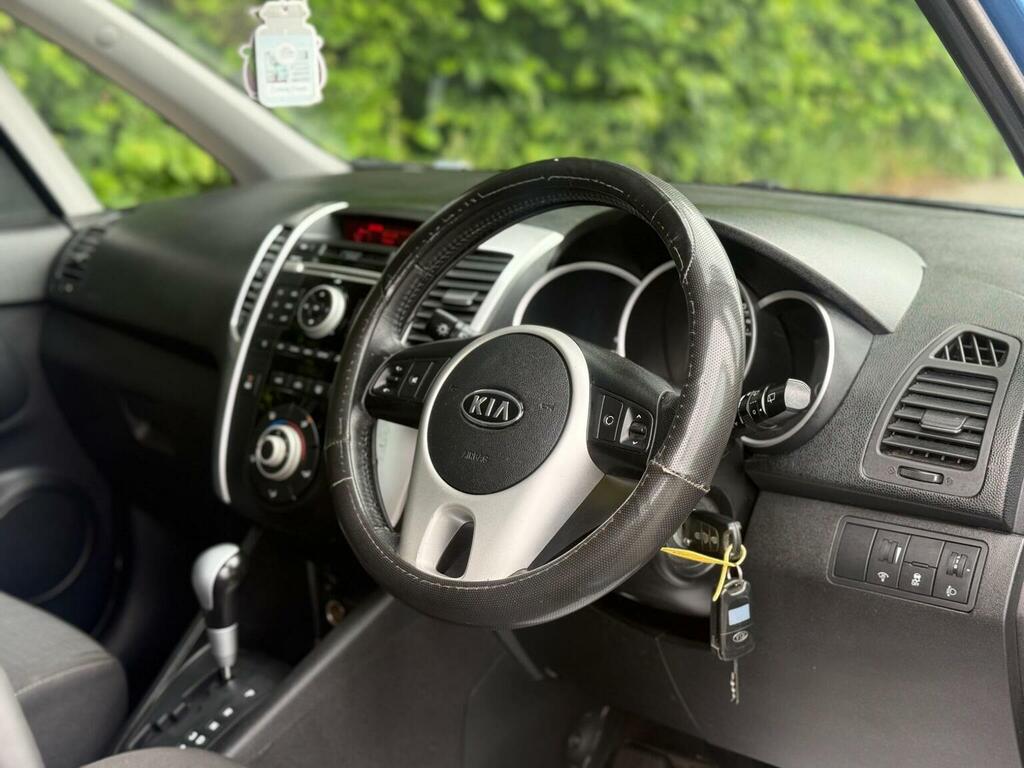 Kia Venga 3 Black #12
