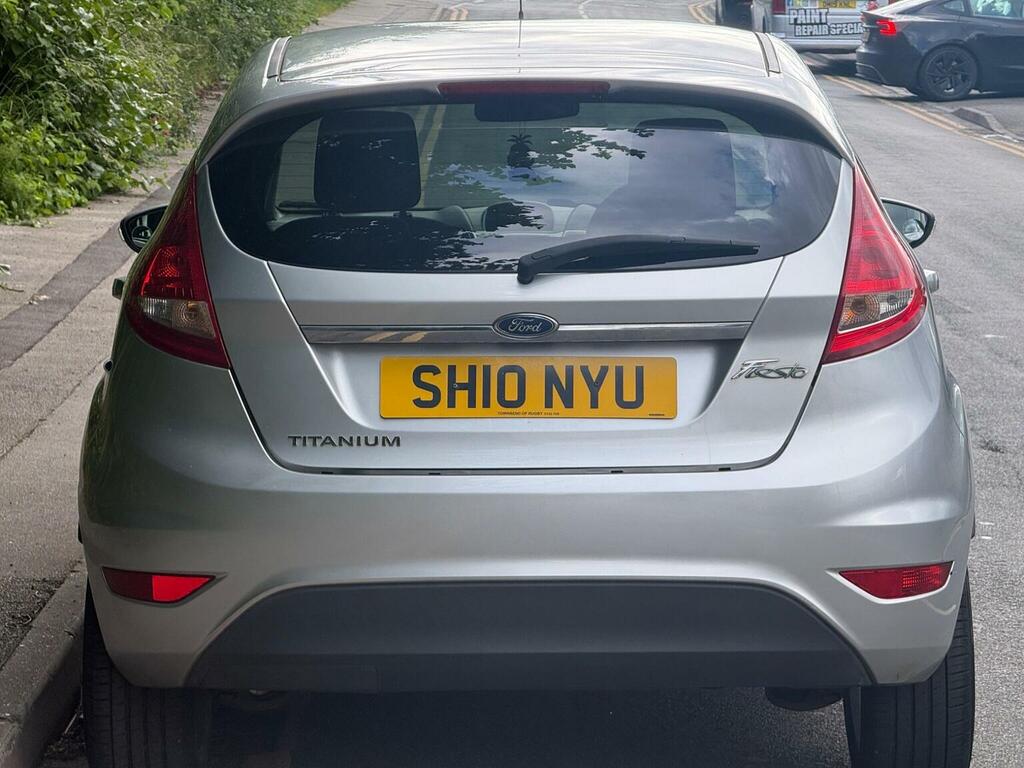 Ford Fiesta Hatchback 1.4 Titanium 201010 Silver #3