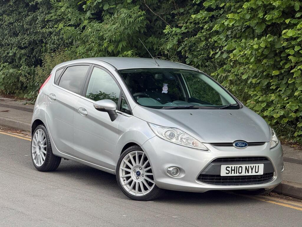 Ford Fiesta Hatchback 1.4 Titanium 201010 Silver #5