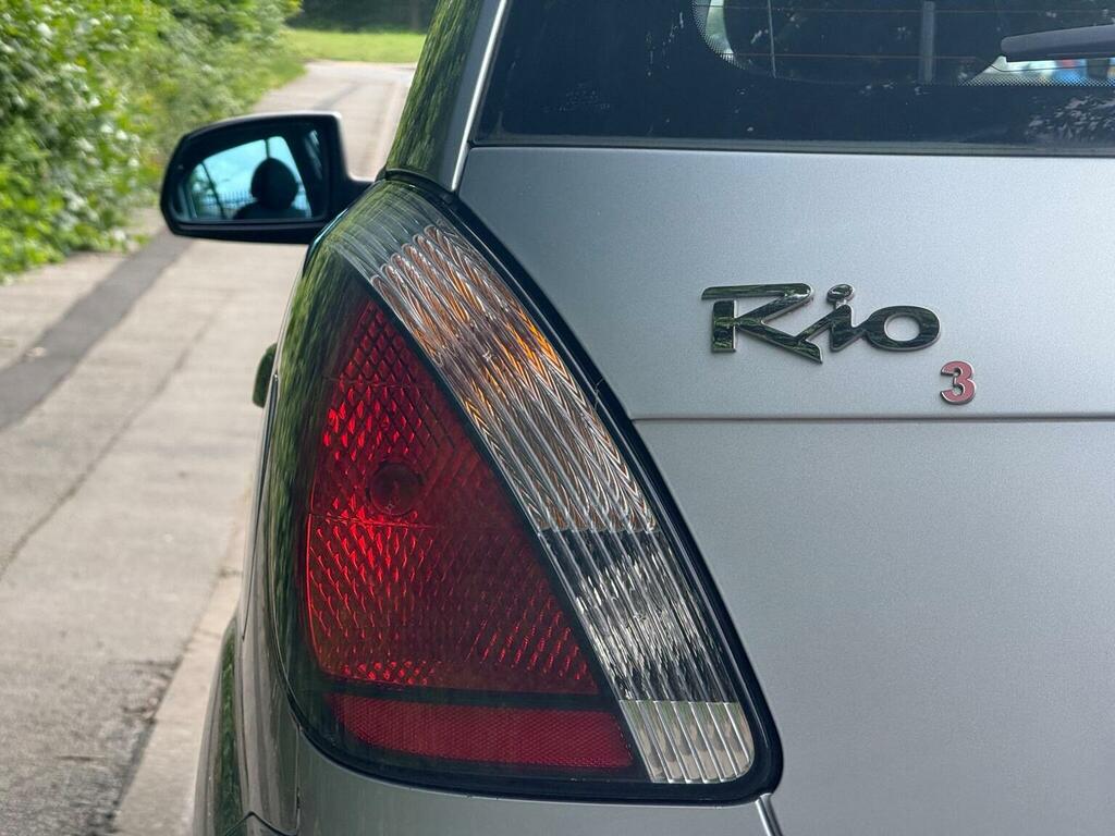 Kia RIO Black #19