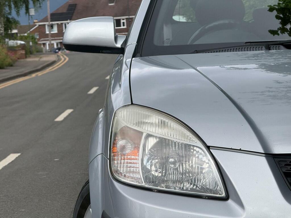 Kia RIO Black #22