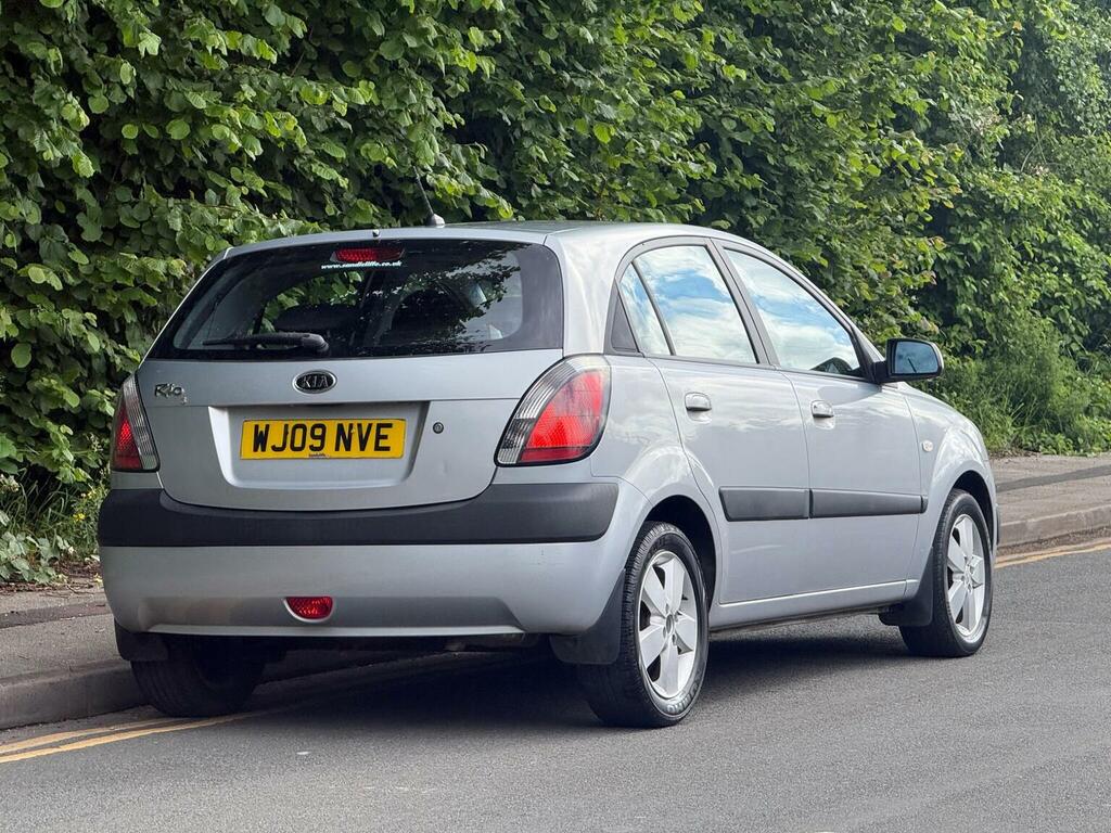 Kia RIO 1.4 3 Silver #4