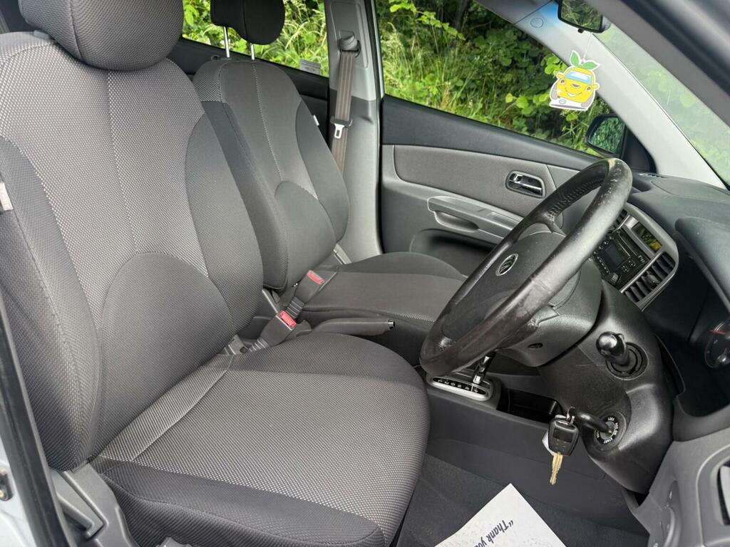 Kia RIO Black #14