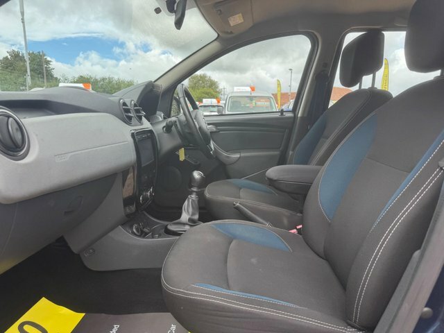 Dacia Duster 1.5 Dci 110 Laureate Grey #25