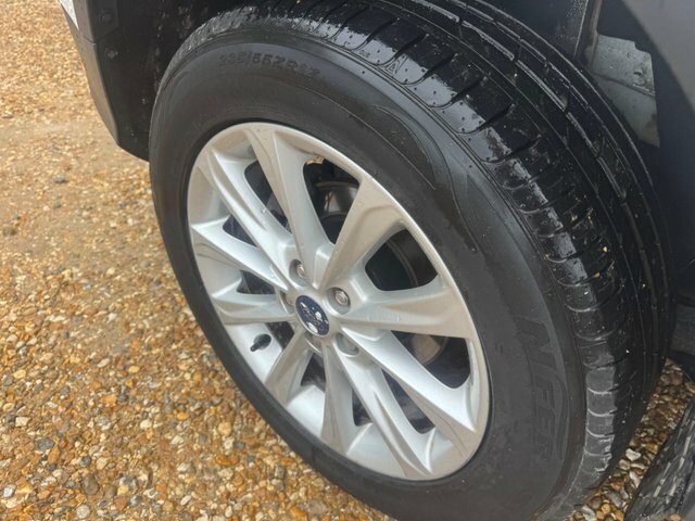 Ford Kuga Ecoboost Titanium 2Wd Euro White #4