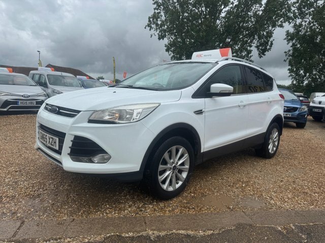 Ford Kuga Ecoboost Titanium 2Wd Euro White #2