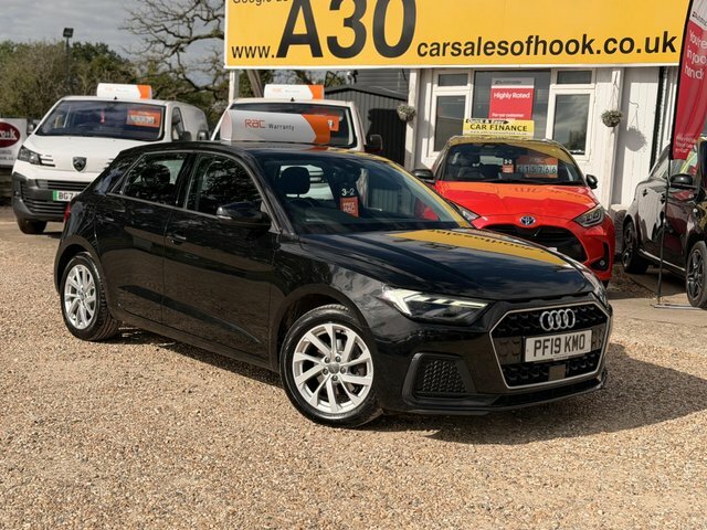 Audi A1 Tfsi 30 Sport Sportback Black #2