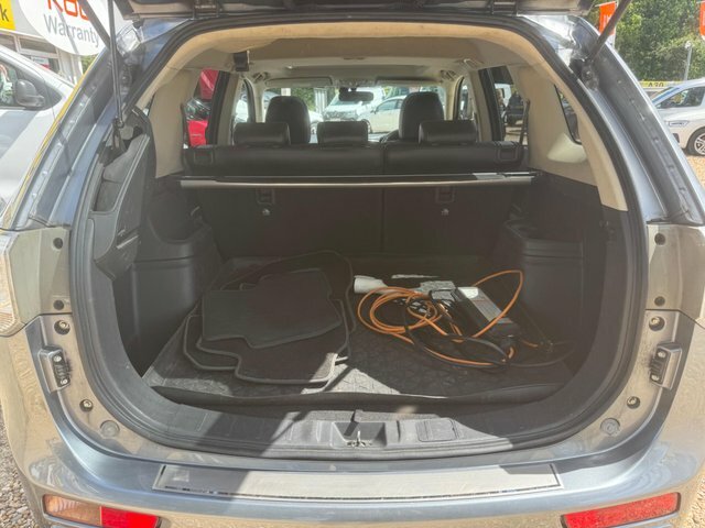 Mitsubishi Outlander Gx4 2.0 Phev Grey #26