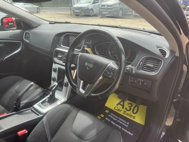 Volvo V40 2.0 D4 R-design Lux Nav 187 Bhp Blue #17