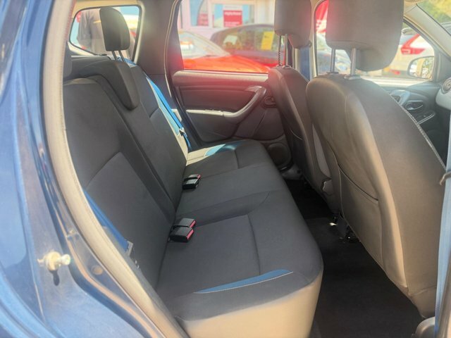 Dacia Duster 1.5Dci 4X4 Ambiance White #21
