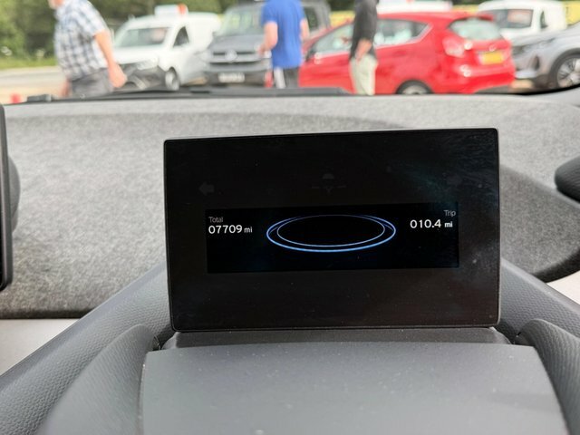 BMW i3 125Kw 42Kwh Red #32