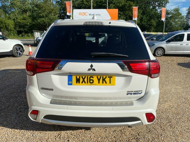 Mitsubishi Outlander Outlander Gx 4H Phev Black #7
