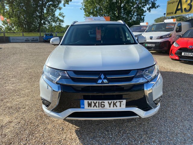 Mitsubishi Outlander 12Kwh Gx4h Cvt 4Wd White #2