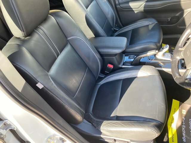 Mitsubishi Outlander Outlander Gx 4H Phev Black #13