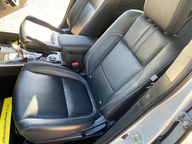 Mitsubishi Outlander Outlander Gx 4H Phev Black #15