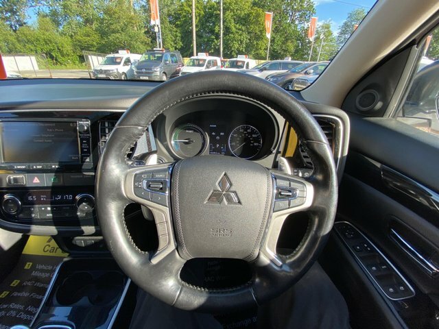 Mitsubishi Outlander Outlander Gx 4H Phev Black #24