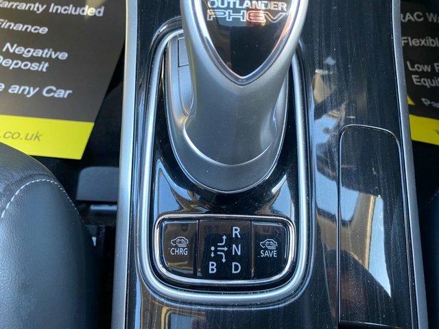 Mitsubishi Outlander Outlander Gx 4H Phev Black #27