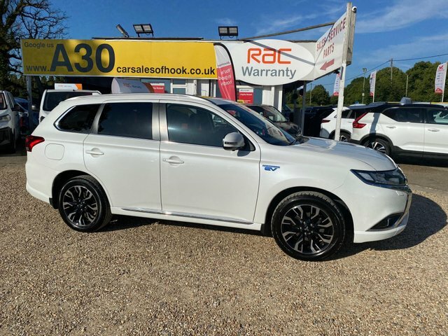 Mitsubishi Outlander 12Kwh Gx4h Cvt 4Wd White #5