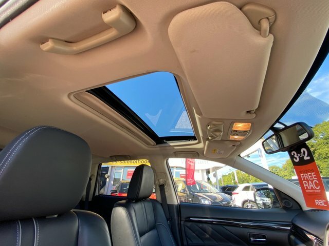 Mitsubishi Outlander Outlander Gx 4H Phev Black #25