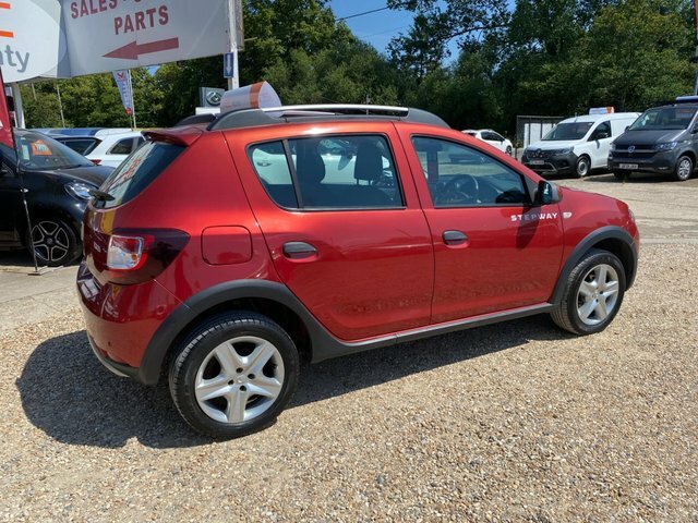 Dacia Sandero Stepway Tce Laureate Euro 5 Red #6