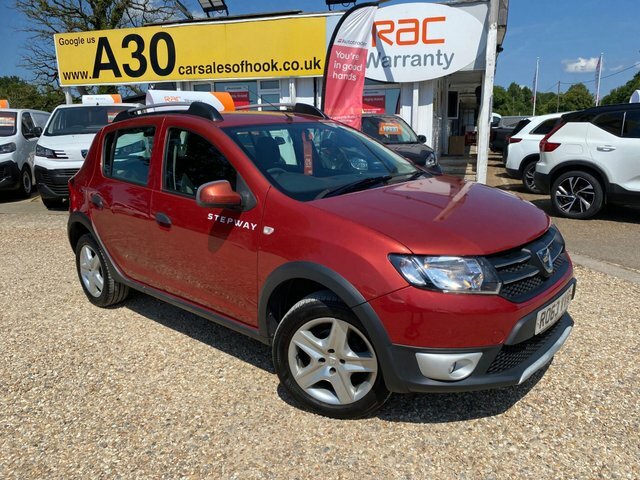 Dacia Sandero Stepway Tce Laureate Euro 5 Red
