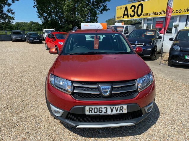 Dacia Sandero Stepway Tce Laureate Euro 5 Red #2