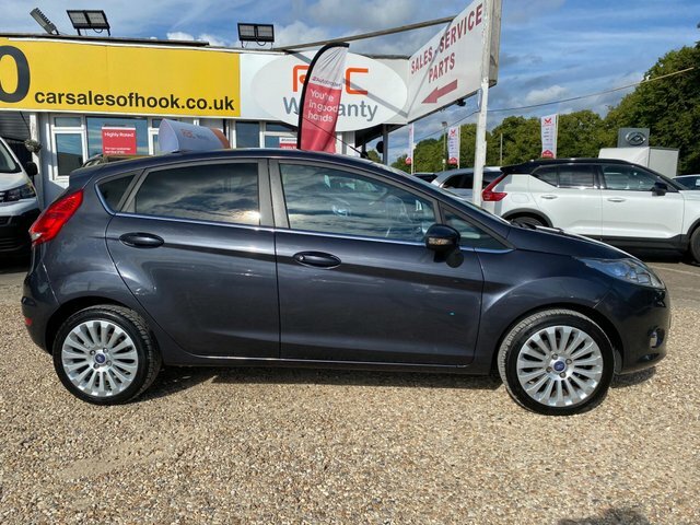 Ford Fiesta Titanium 5dr Grey #5