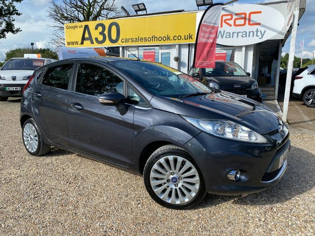 Ford Fiesta Titanium 5dr Grey