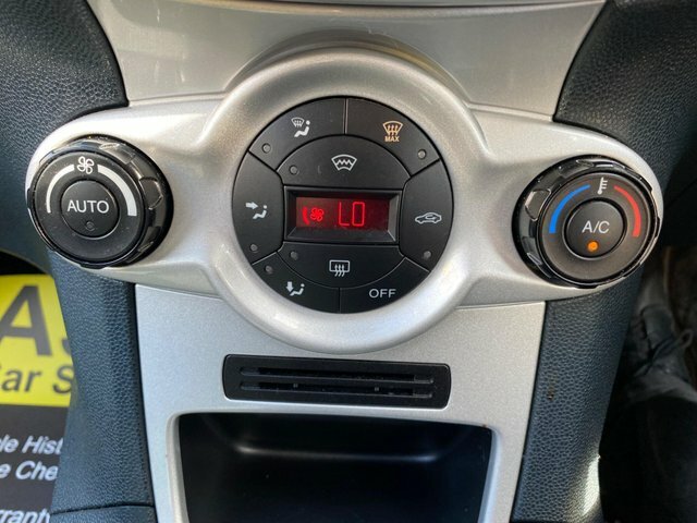 Ford Fiesta 1.25 Edge Red #31