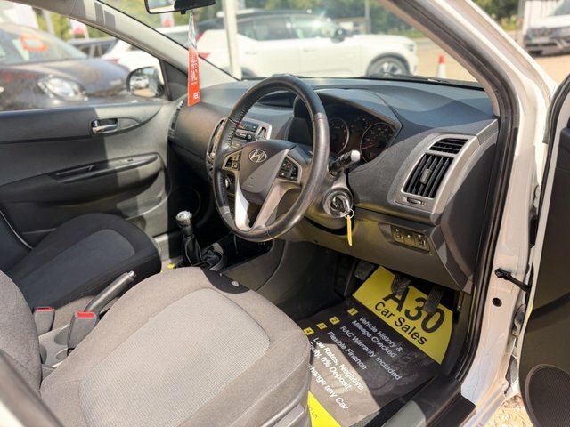 Hyundai I20 Gdi Premium 83 Blue #24