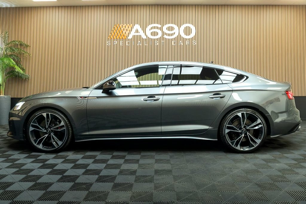 Audi S5 3L Black Edition Grey #4