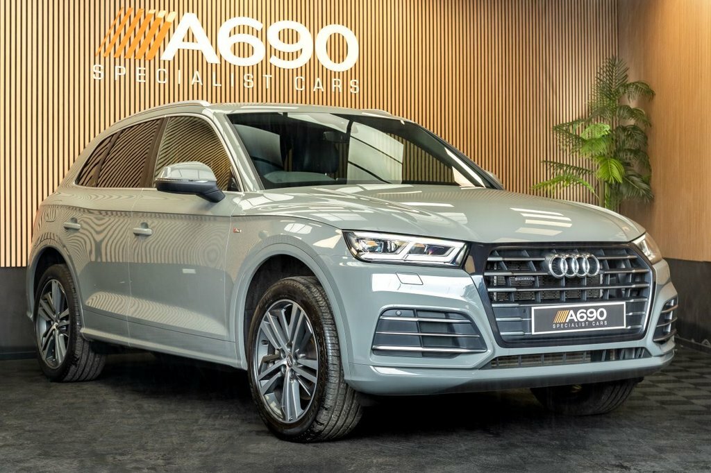 Audi Q5 2L S Line Competition Grey