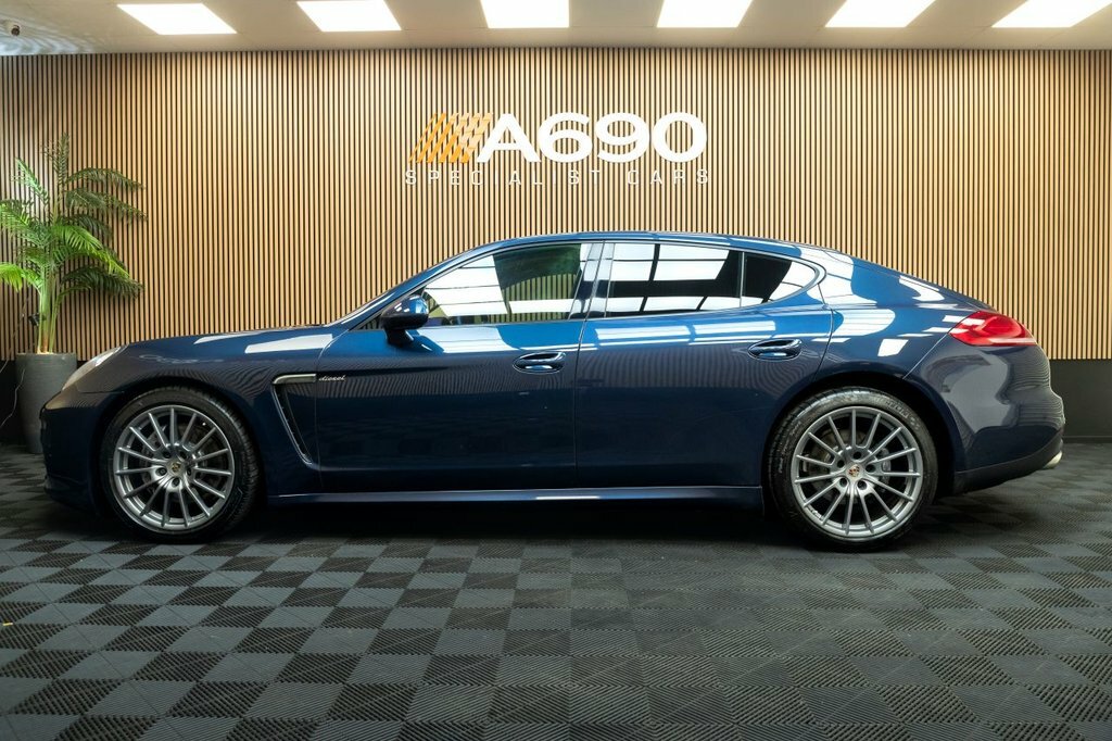 Porsche Panamera 3L Null Blue #4