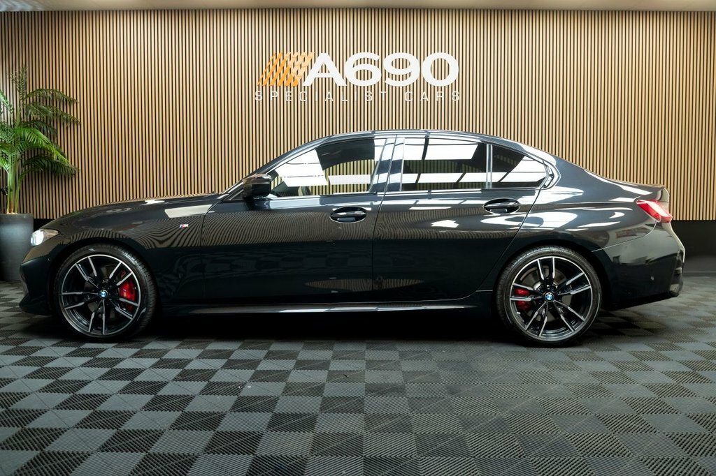 BMW 3 Series 3L Null HK72VGY Black #4